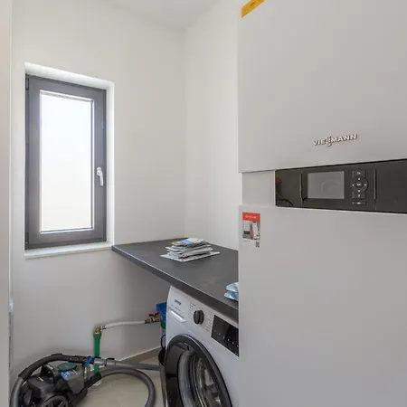 3 Bedroom Stunning In 別荘 *