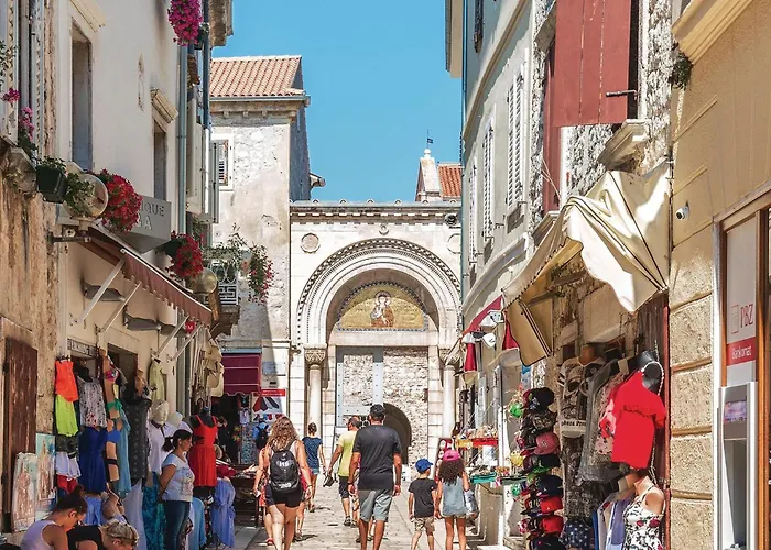 Prázdninový dům 3 Bedroom Stunning In *