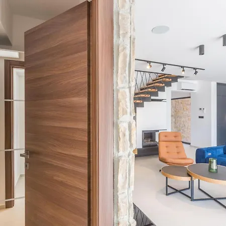 3 Bedroom Stunning In Porec