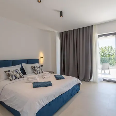 3 Bedroom Stunning In Holiday home