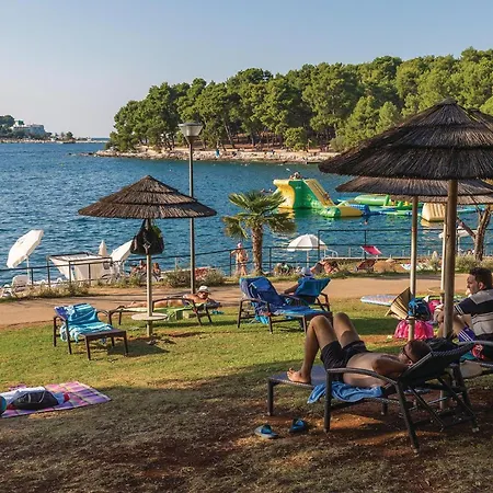 Holiday home 3 Bedroom Stunning In Porec